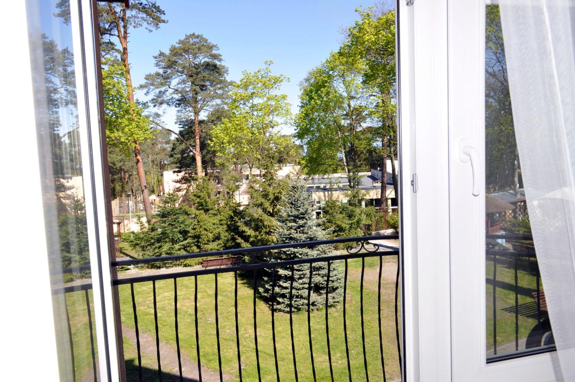 Pensjonat Resident Krynica Morska Exterior photo